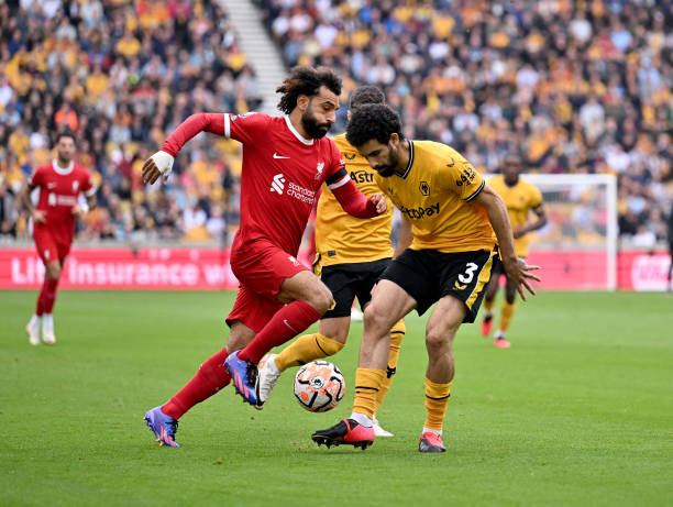 定是一场硬 定是一场硬