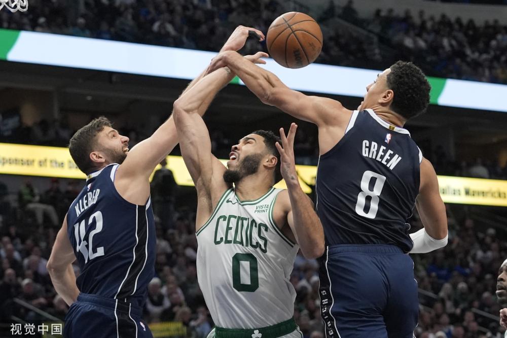 在现代足球 在现代足球